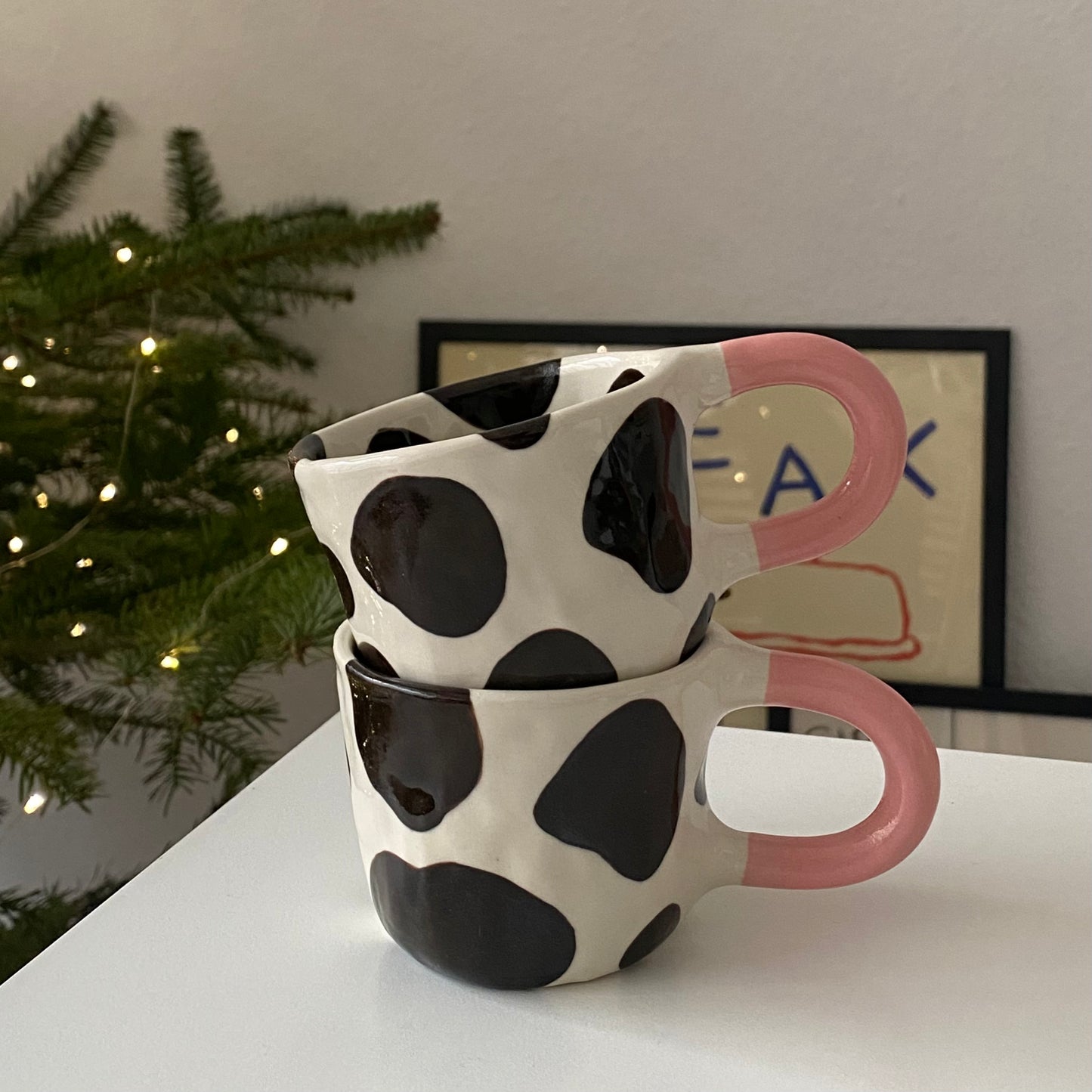 Kubek w krowie łaty