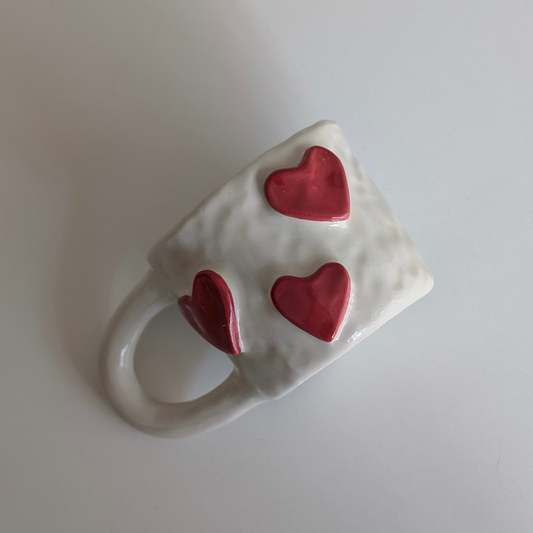 Kubek z sercami